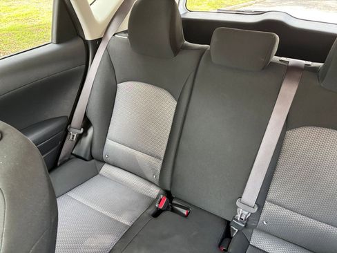 Used 2025 Kia Soul LX w/ LX Technology Package image 34