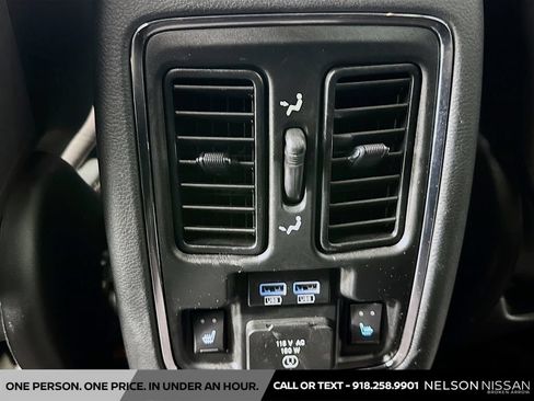 Used 2016 Jeep Grand Cherokee Limited RWD image 26