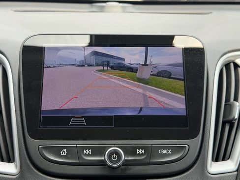 Used 2023 Chevrolet Malibu LT FWD image 12