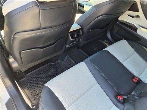 Used 2022 Lexus ES 350 F Sport w/ Accessory Package FWD image 17