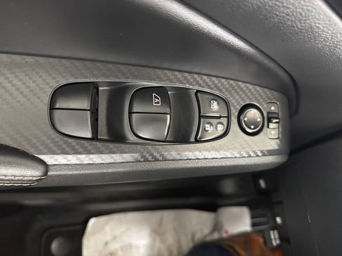 Used 2025 Nissan Altima 2.5 SV FWD image 27