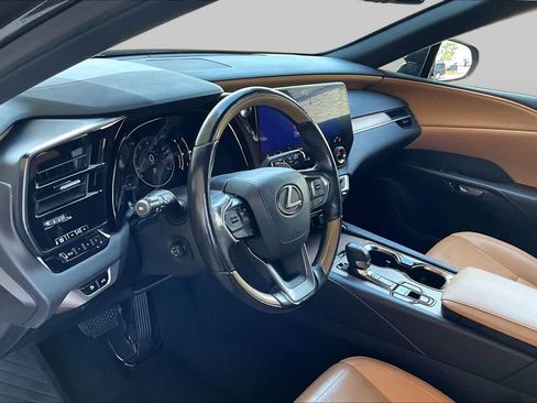 Used 2023 Lexus RX 350 Premium Plus w/ Cold Area Package FWD image 18