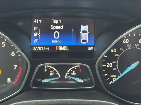 Used 2015 Ford Focus SE image 17