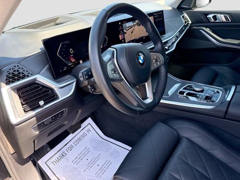 Used 2023 BMW X7 xDrive40i w/ Premium Package AWD/4WD image 26