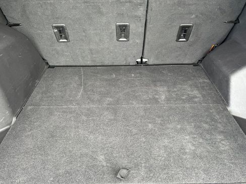 Used 2024 Chevrolet Equinox LT image 16