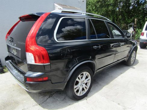 Used 2013 Volvo XC90 3.2 image 4