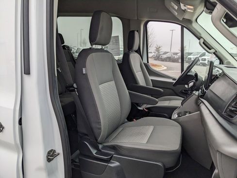 Used 2024 Ford Transit 350 XLT image 41