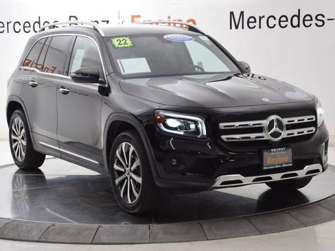 Used 2022 Mercedes-Benz GLB 250 image 8
