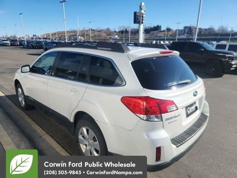 Used 2011 Subaru Outback 2.5i Premium w/ All-Weather Pkg image 7