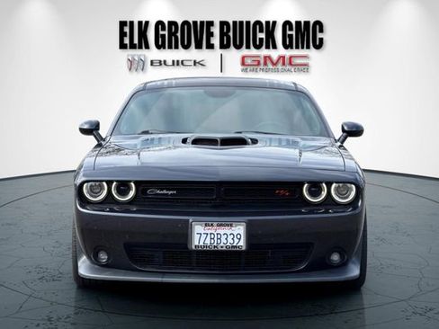 Used 2017 Dodge Challenger R/T Scat Pack image 9