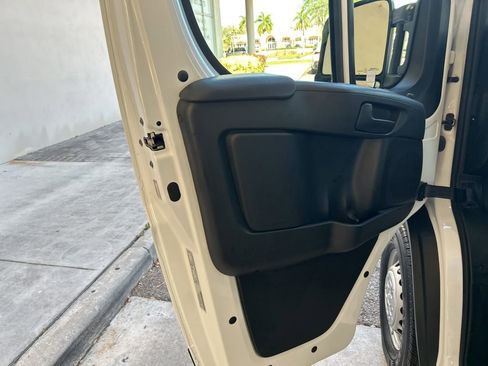 Used 2024 RAM ProMaster 3500 w/ Delivery Van Package image 30