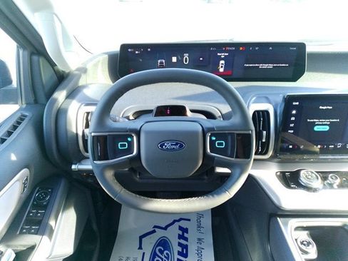 New 2026 Ford Expedition Max Active image 14