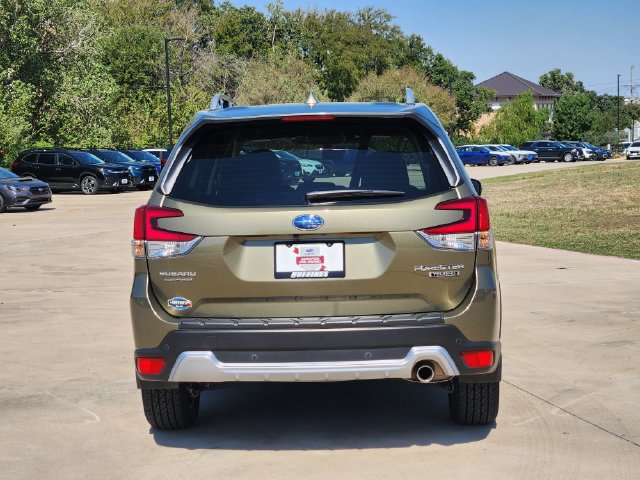 Certified 2023 Subaru Forester Touring w/ Popular Package #2 AWD/4WD image 6