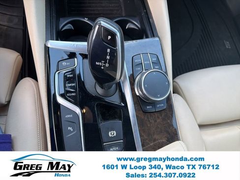 Used 2019 BMW 530e w/ Convenience Package RWD image 19