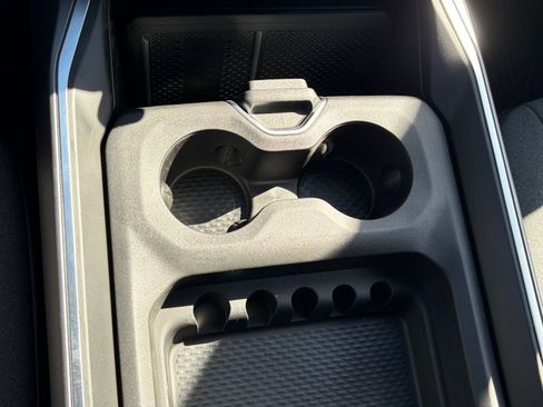New 2026 RAM 1500 Big Horn AWD/4WD image 34