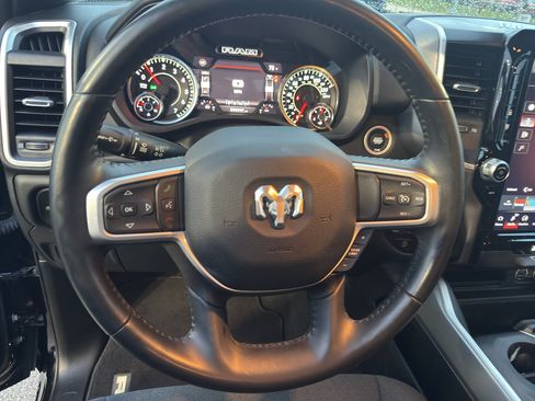 Used 2023 RAM 1500 Big Horn AWD/4WD image 17