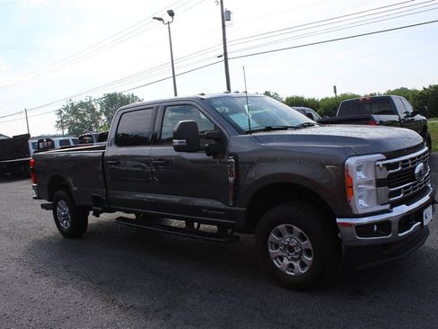 Used 2023 Ford F250 XLT w/ 360-Degree Camera Package AWD/4WD image 10
