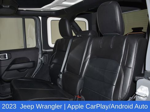 Used 2023 Jeep Wrangler Unlimited Sahara image 30