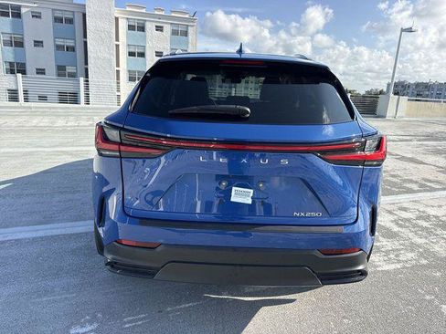 Certified 2025 Lexus NX 250 FWD w/ Accessory Package (Z2) image 24