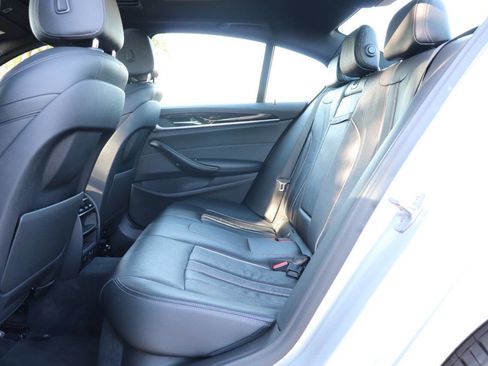 Used 2017 BMW 530i image 31