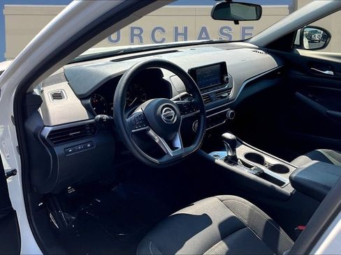 Used 2022 Nissan Altima 2.5 S FWD image 19