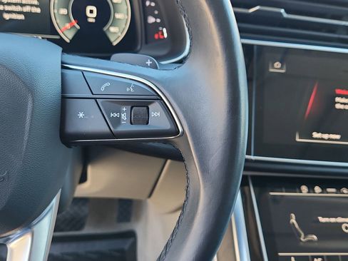 Used 2022 Audi Q7 2.0T Premium w/ Convenience Package image 22