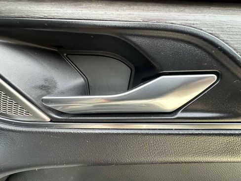 Used 2021 Jaguar F-PACE S AWD/4WD image 40
