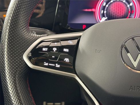 Used 2023 Volkswagen GTI SE w/ SE Leather Package image 18