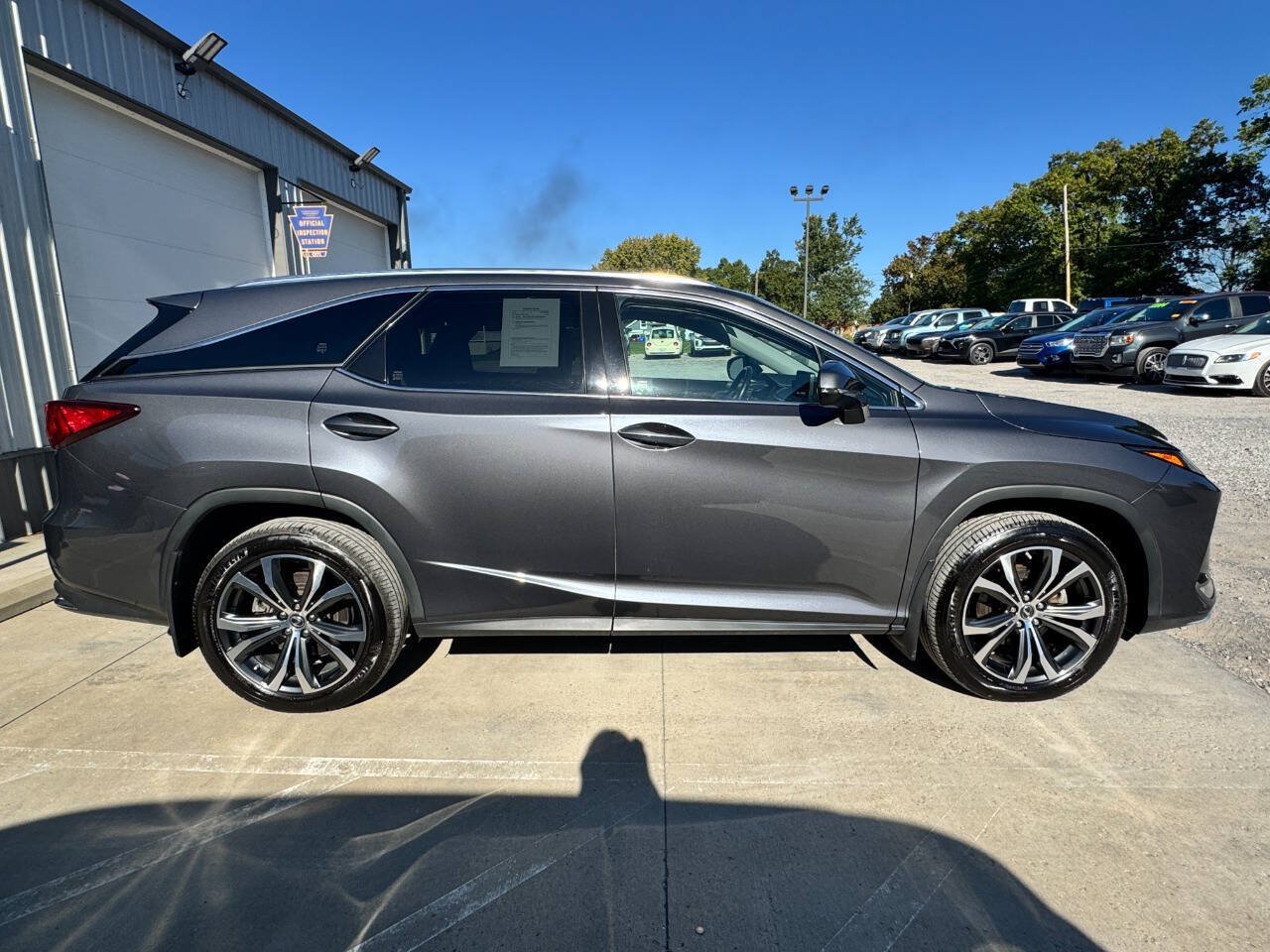 Used 2022 Lexus RX 350L Premium w/ Premium Package AWD/4WD image 10