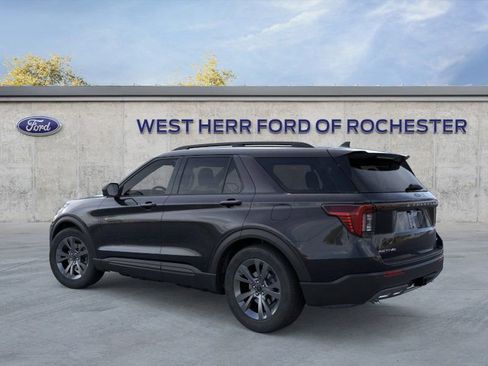 New 2026 Ford Explorer Active image 5