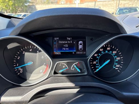 Used 2016 Ford Escape SE image 15