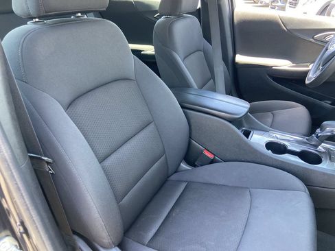 Used 2023 Chevrolet Malibu LT FWD image 22