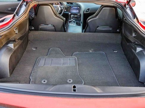 Used 2016 Chevrolet Corvette Stingray Coupe w/ Carbon Flash Badge Package image 27