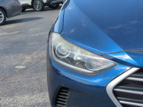 Used 2018 Hyundai Elantra SEL w/ Cargo Package image 10