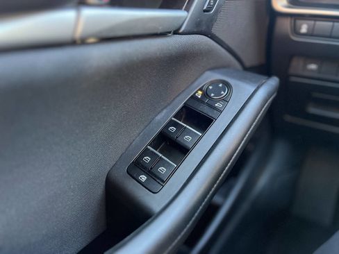 Used 2021 MAZDA MAZDA3 Sedan image 8