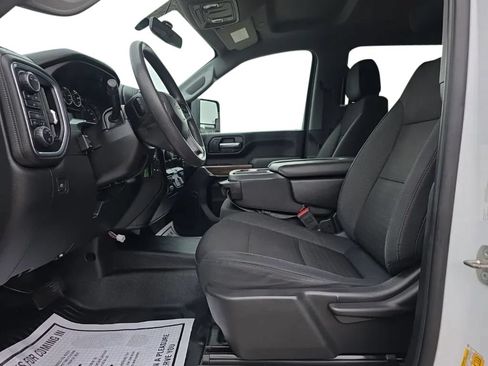 Used 2020 Chevrolet Silverado 3500 LT AWD/4WD image 14