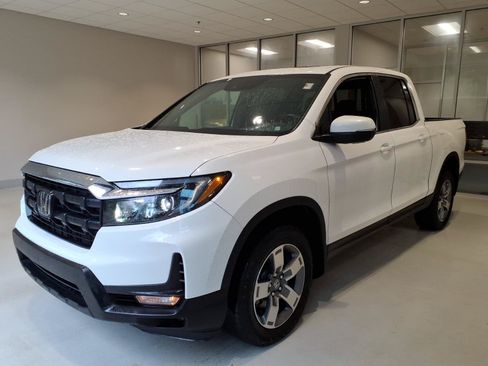 Used 2024 Honda Ridgeline RTL image 3