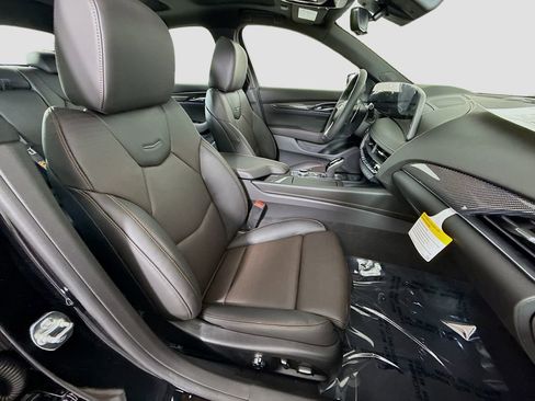 New 2026 Cadillac CT5 V w/ LPO, ONYX Package AWD/4WD image 28