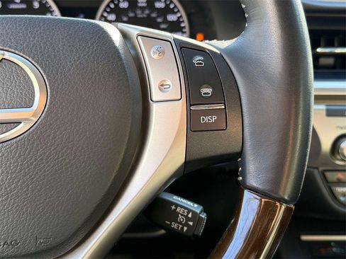 Used 2014 Lexus ES 350 w/ Luxury Package image 30