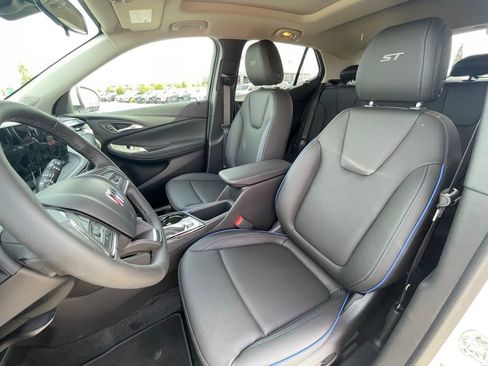 New 2026 Buick Encore GX Sport Touring w/ Advanced Technology Package FWD image 19