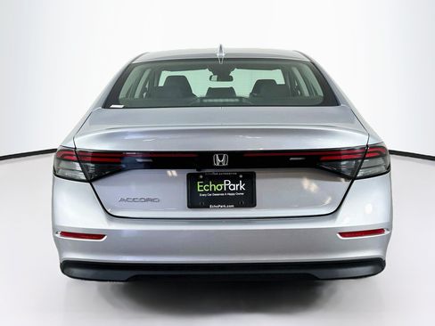 Used 2025 Honda Accord LX image 7