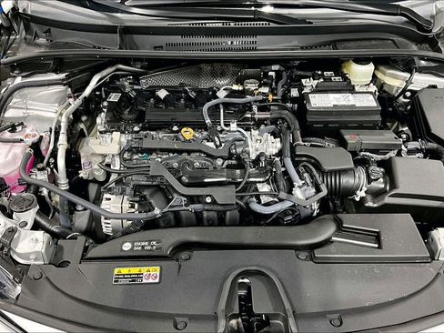 Used 2025 Toyota Corolla SE image 12