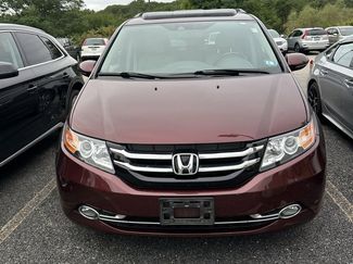 Used 2016 Honda Odyssey Touring image 1
