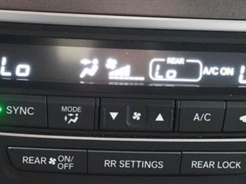Used 2016 Honda Pilot EX image 20