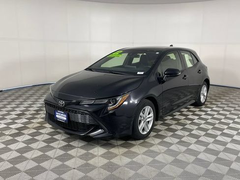 Used 2022 Toyota Corolla SE FWD image 1
