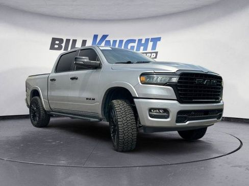 Used 2025 RAM 1500 Laramie w/ Night Edition AWD/4WD image 7