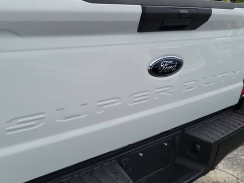 Used 2026 Ford F250 XL AWD/4WD image 6