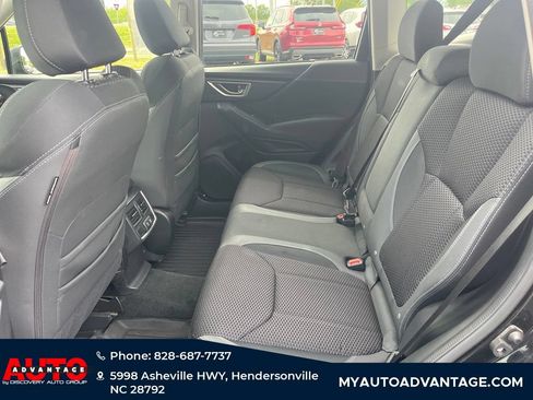 Used 2019 Subaru Forester Premium AWD/4WD image 27