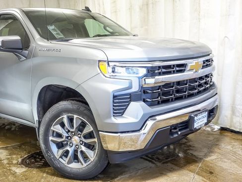 New 2026 Chevrolet Silverado 1500 LT image 3