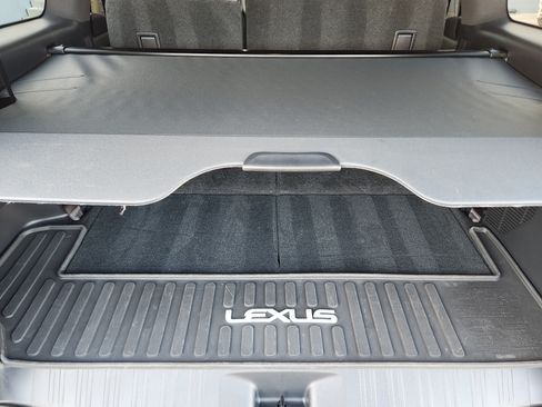 Used 2025 Lexus GX 550 w/ Accessory Package (2T) AWD/4WD image 33